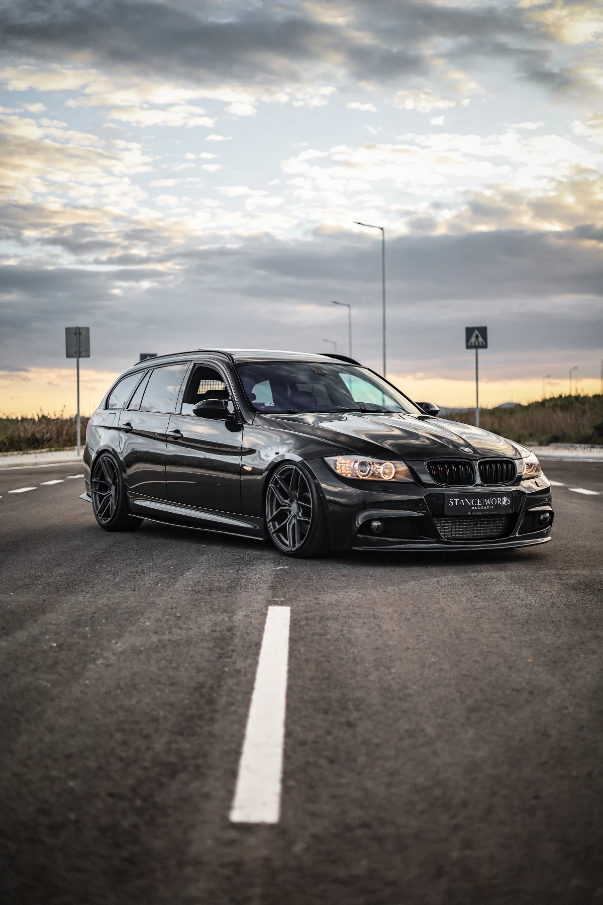 BMW 330 Touring - изображение 7