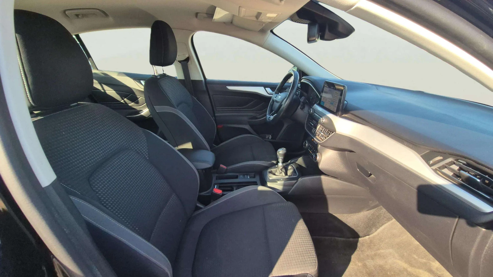 Ford Focus 1.0 EcoBoost - изображение 9