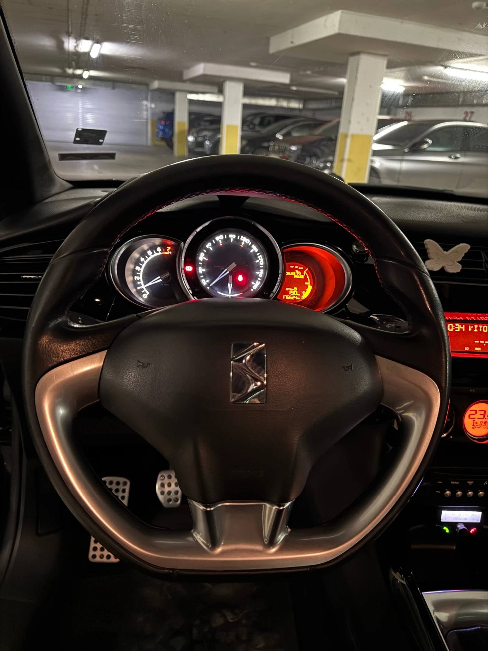 Citroen DS3 ГАЗ* АВТОПИЛОТ* АЛКАНТАРА* ПАРКТРОНИК* 2ключа - изображение 4