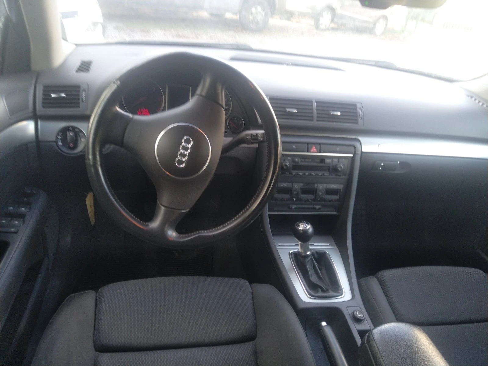 Audi A4 2, 5 TDi QUATRO - изображение 8