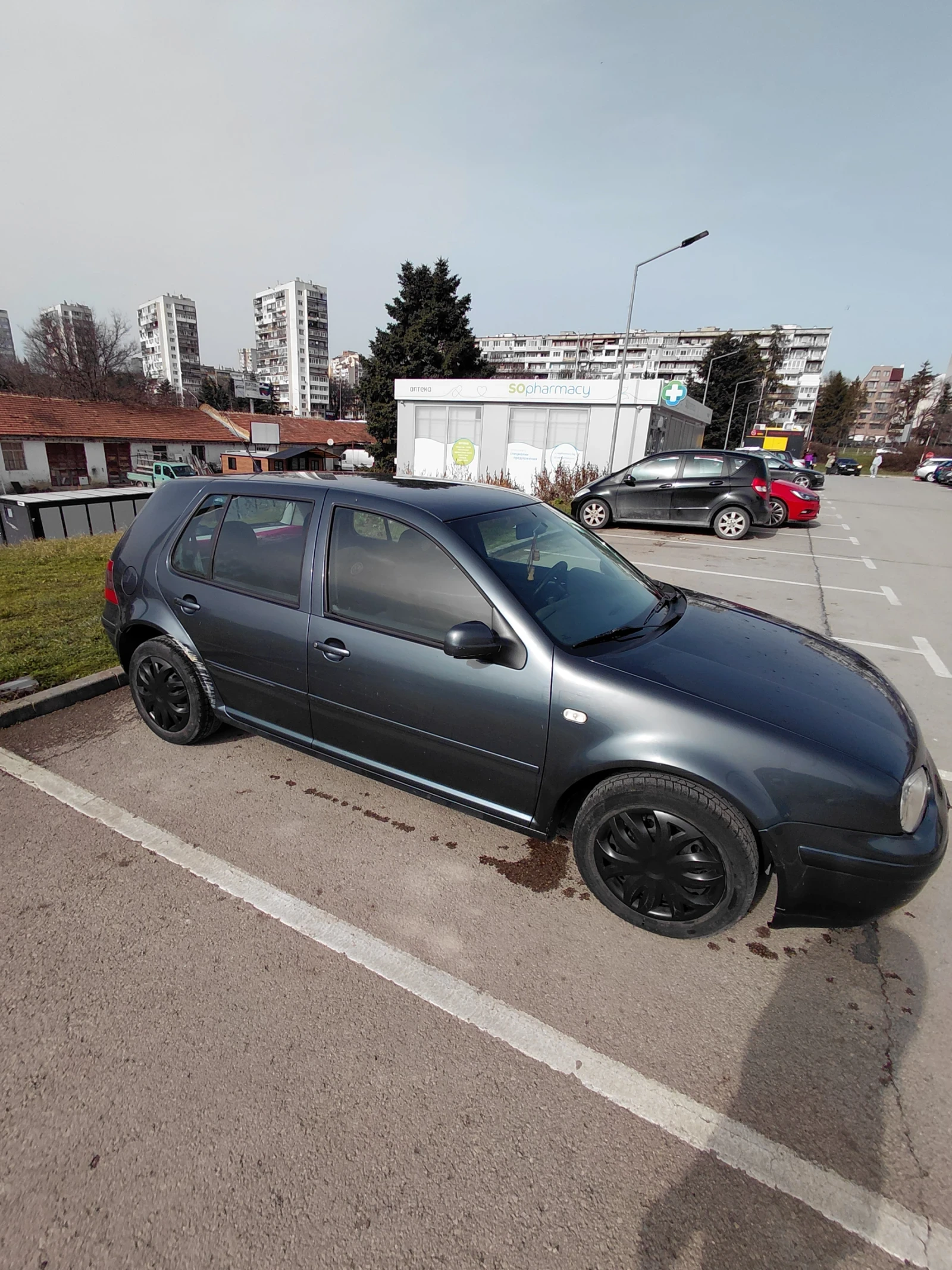 VW Golf, снимка 2 - Автомобили и джипове - 53576443