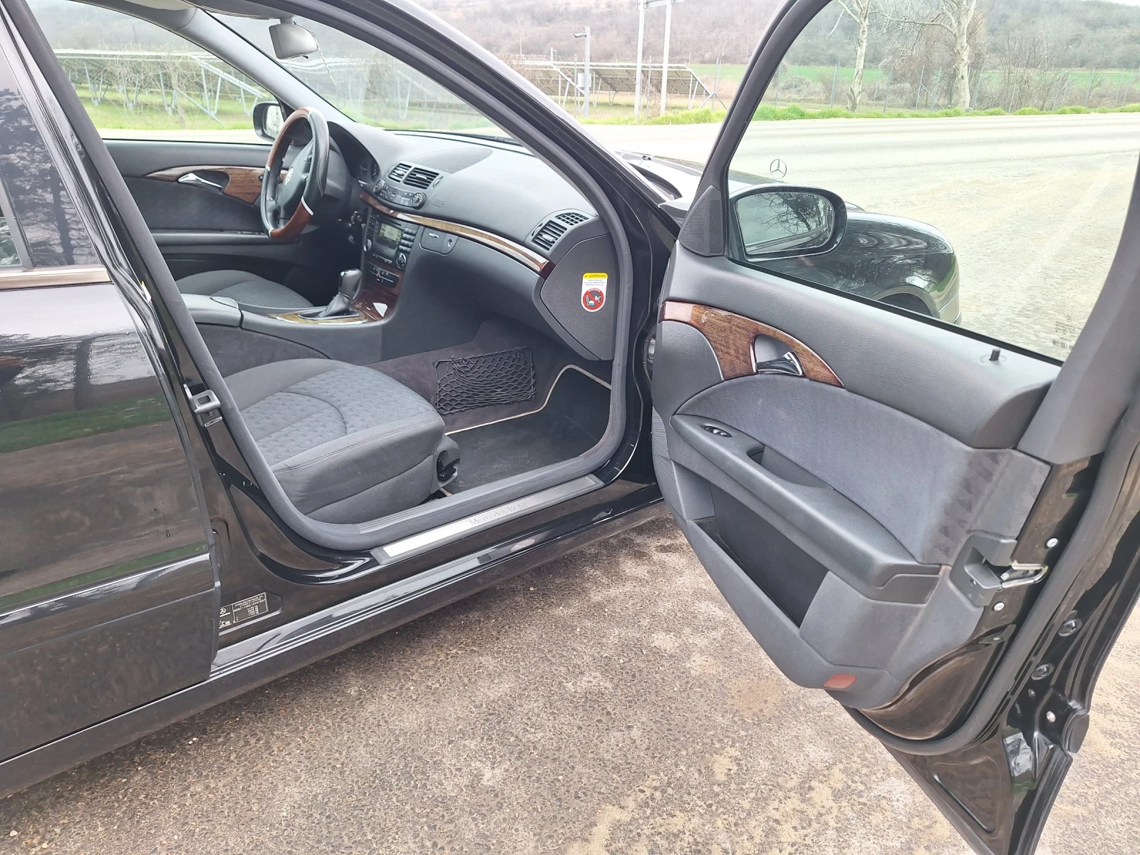 Mercedes-Benz E 220 W211 , снимка 11 - Автомобили и джипове - 53928554