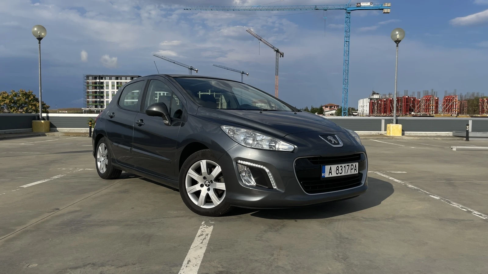 Peugeot 308 T7