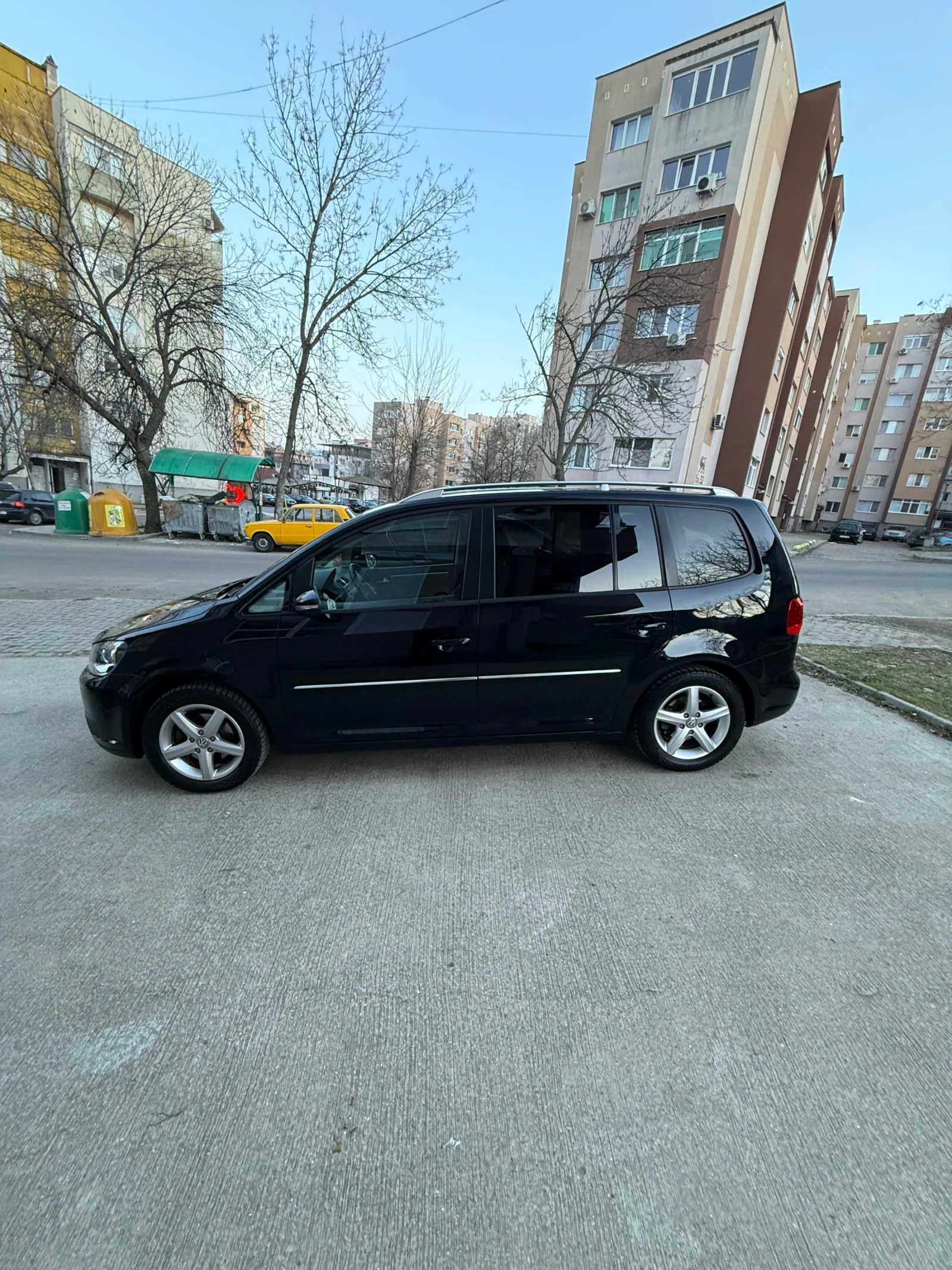VW Touran, снимка 3 - Автомобили и джипове - 53980518