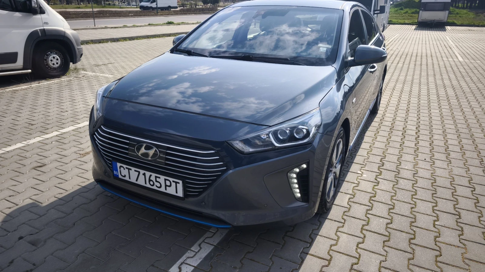 Hyundai Ioniq Plug-in 
