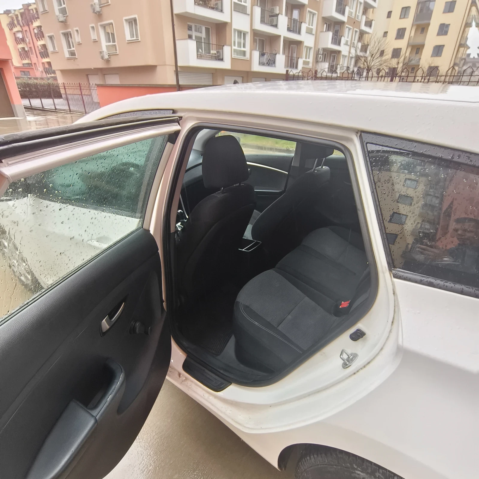 Hyundai I30, снимка 4 - Автомобили и джипове - 54044303