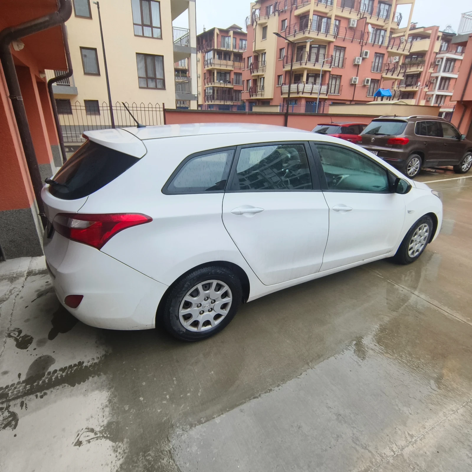 Hyundai I30, снимка 6 - Автомобили и джипове - 54044303