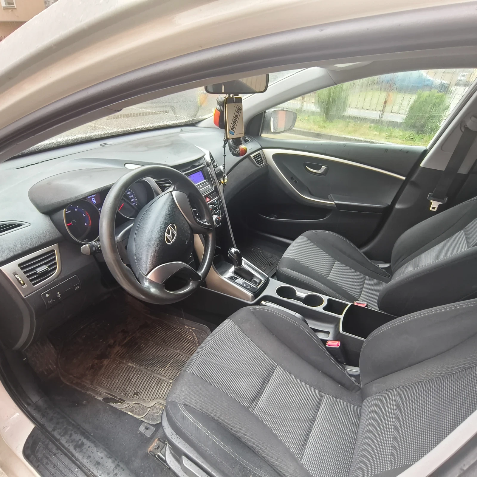 Hyundai I30, снимка 3 - Автомобили и джипове - 54044303