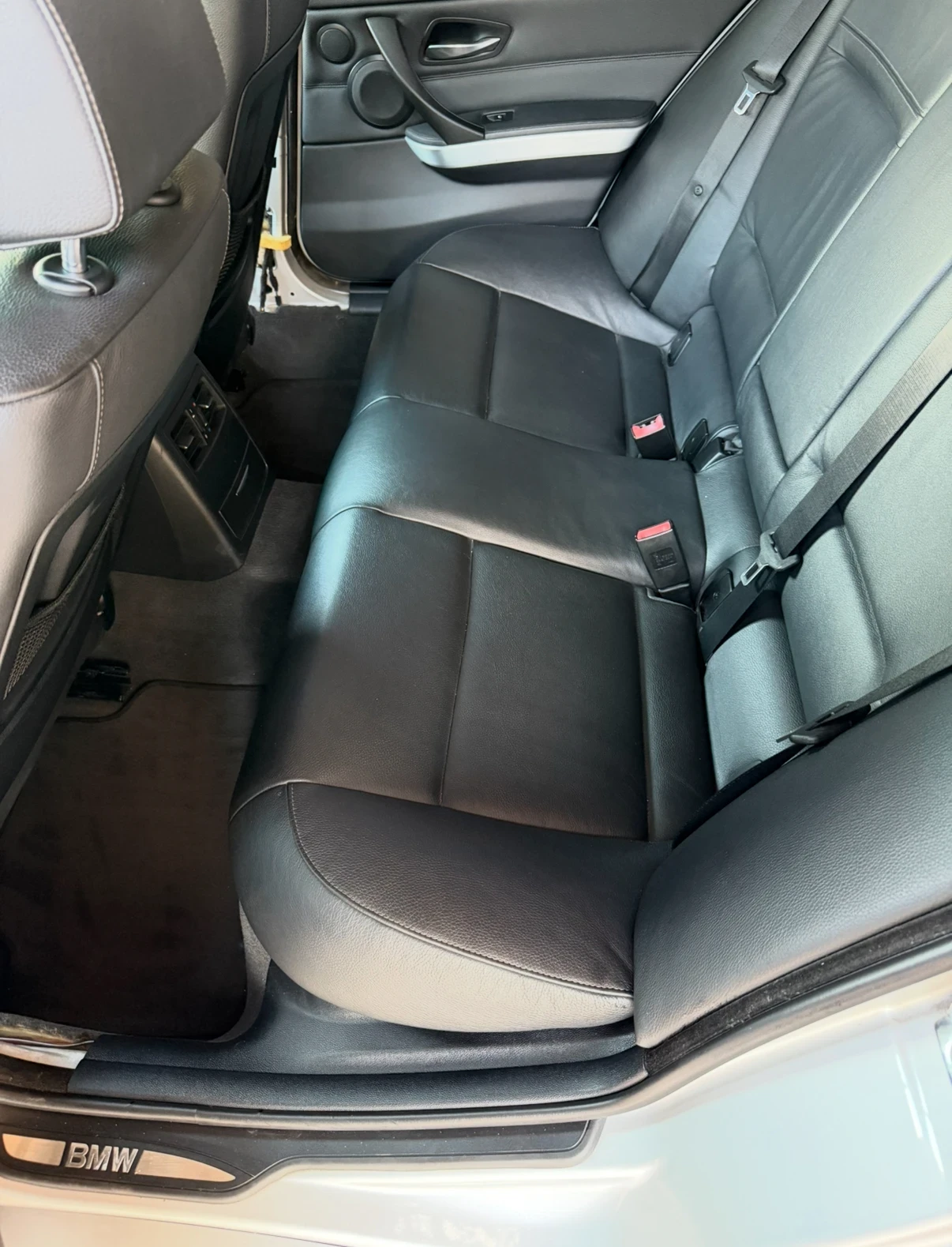 BMW 330, снимка 13 - Автомобили и джипове - 54082909