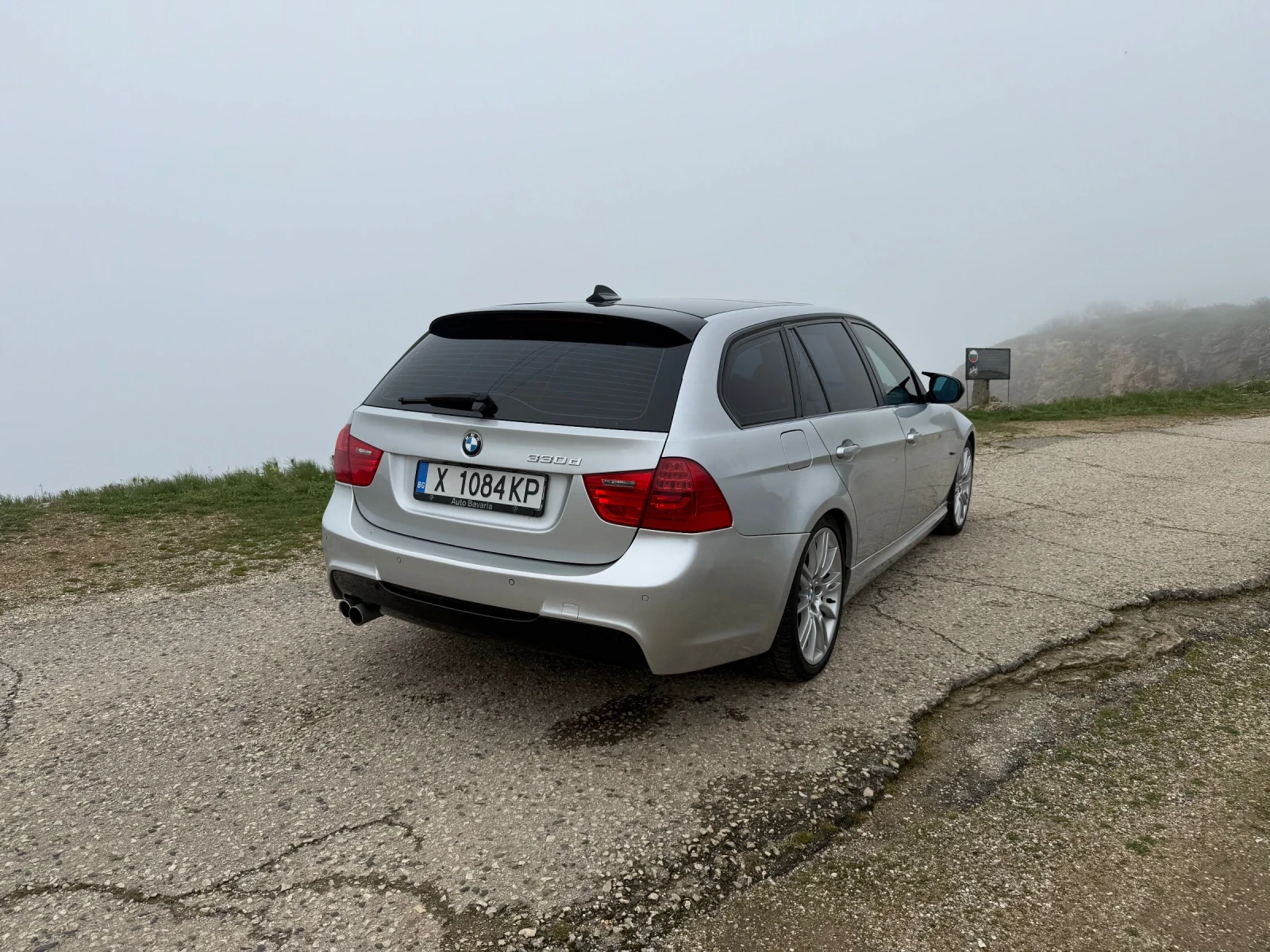 BMW 330, снимка 5 - Автомобили и джипове - 54082909