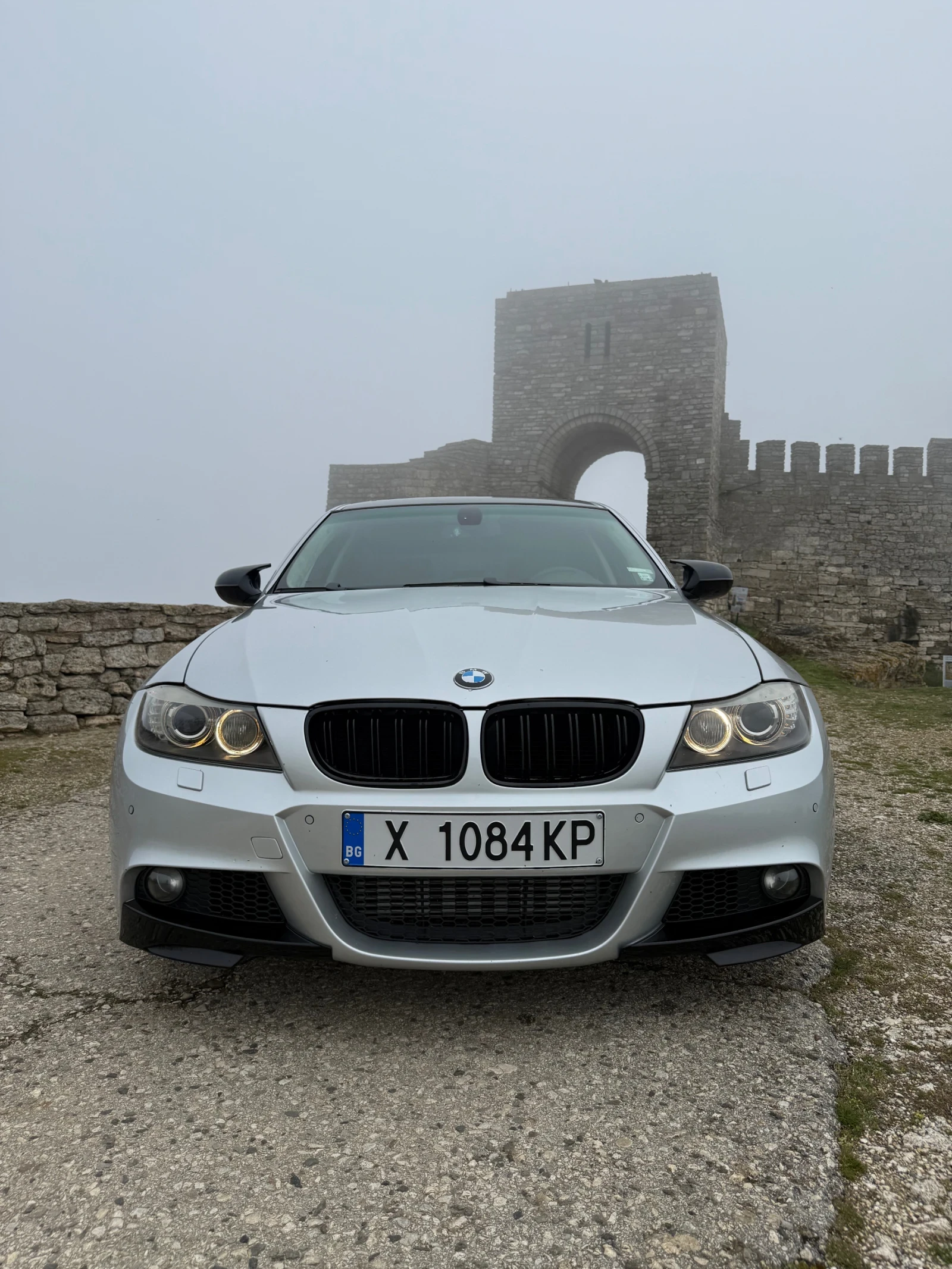 BMW 330, снимка 2 - Автомобили и джипове - 54082909