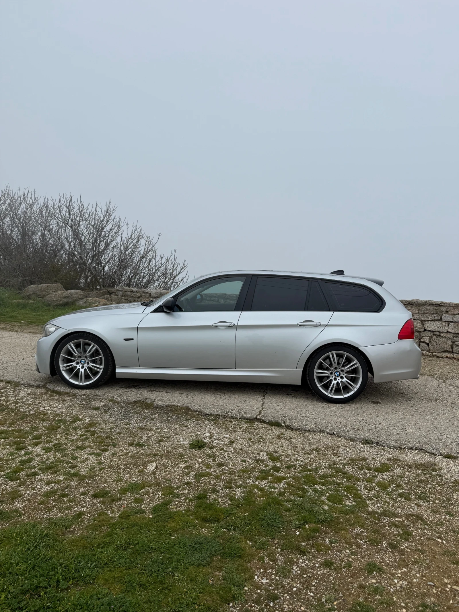 BMW 330, снимка 7 - Автомобили и джипове - 54082909