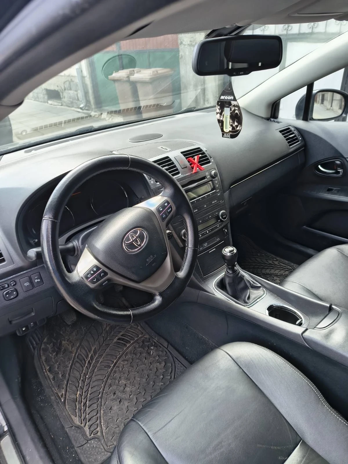 Toyota Avensis Full Option, снимка 6 - Автомобили и джипове - 54086287