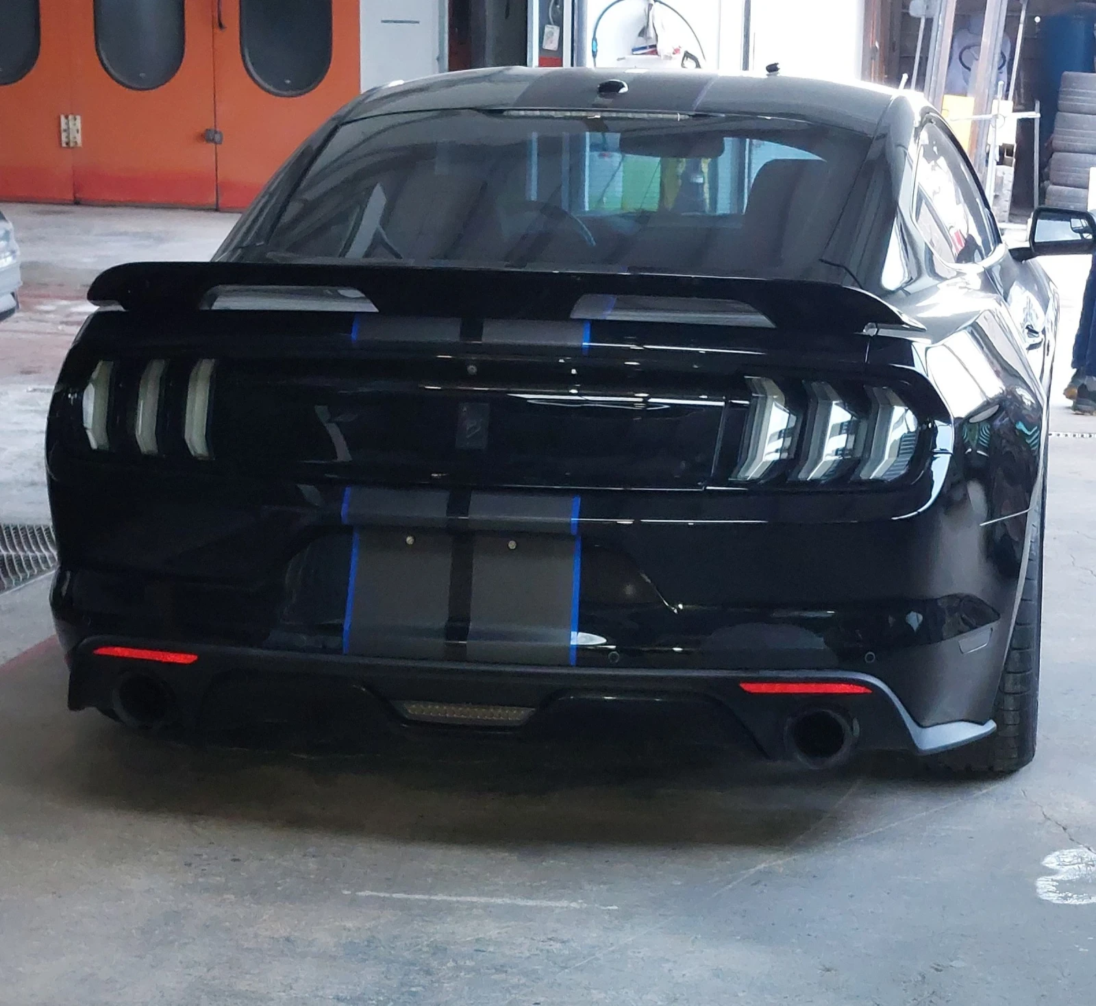 Ford Mustang 5.0 GT кожа, нави, подгрев, обдухване, генерация, снимка 16 - Автомобили и джипове - 54160430