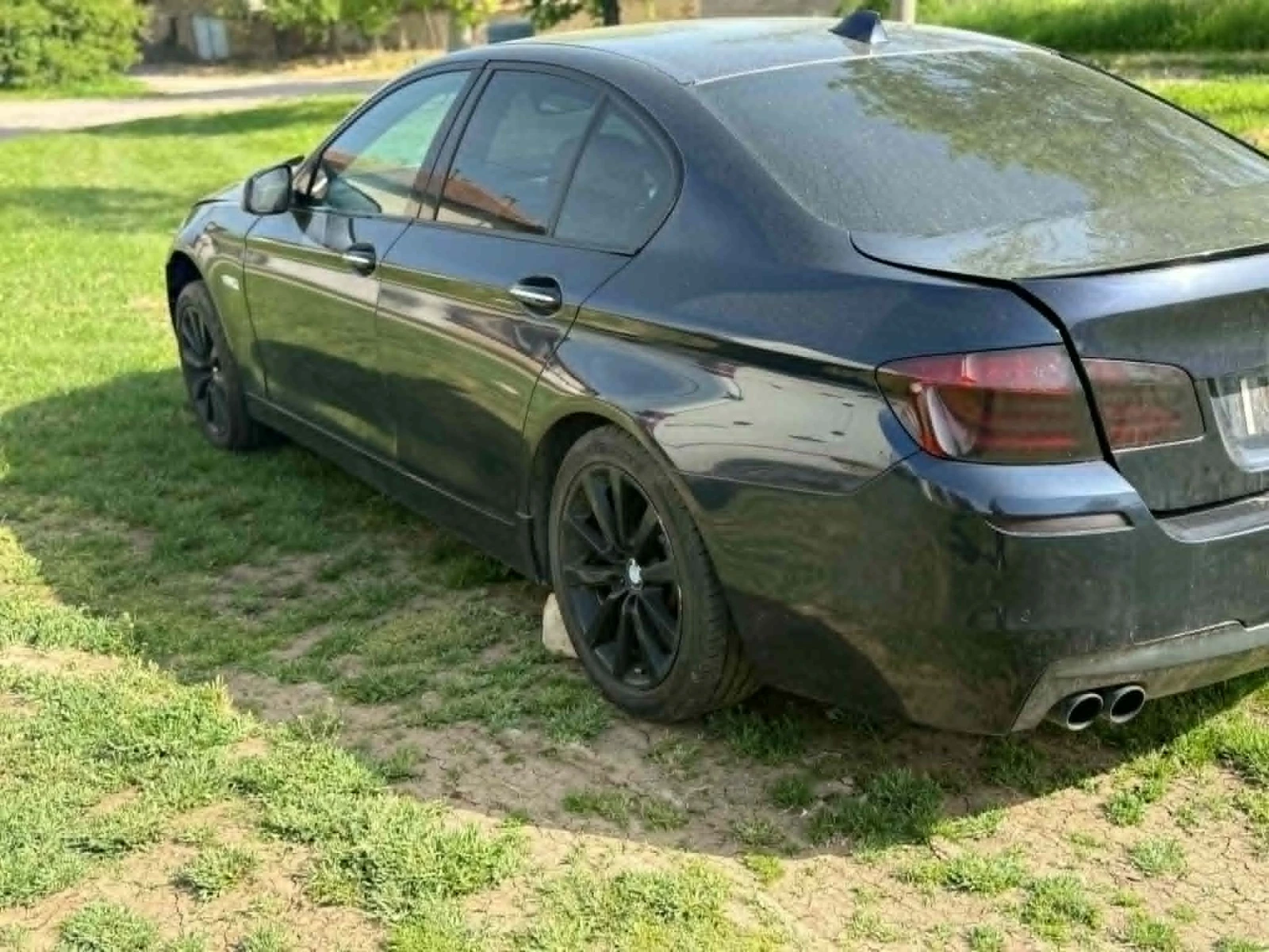 BMW 523 3000, снимка 13 - Автомобили и джипове - 54228446