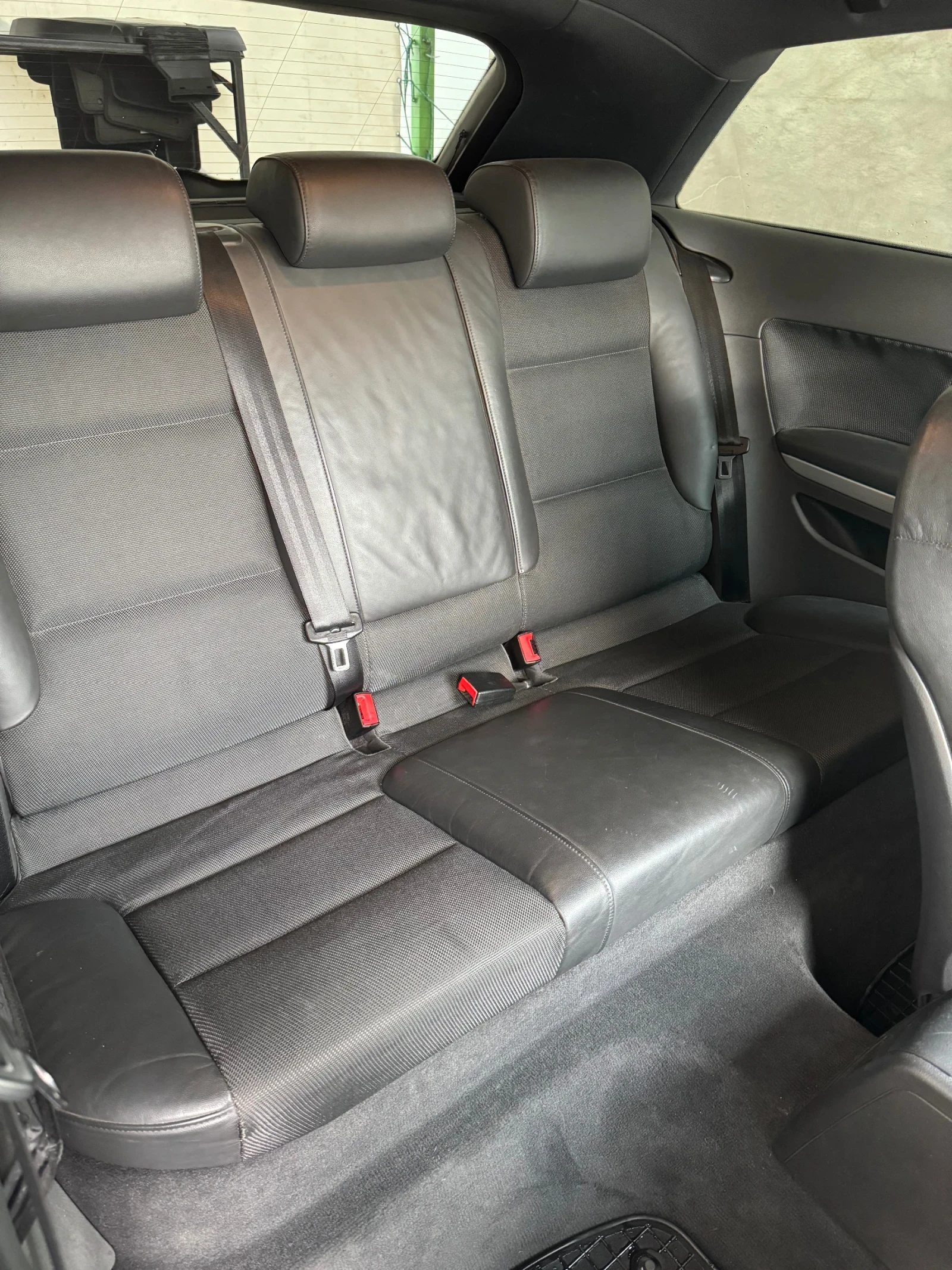 Audi A3 1.8TFSI* S line, снимка 7 - Автомобили и джипове - 54285473