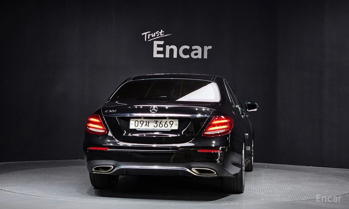 Mercedes-Benz E 300 | Mobile.bg � ����������� 4