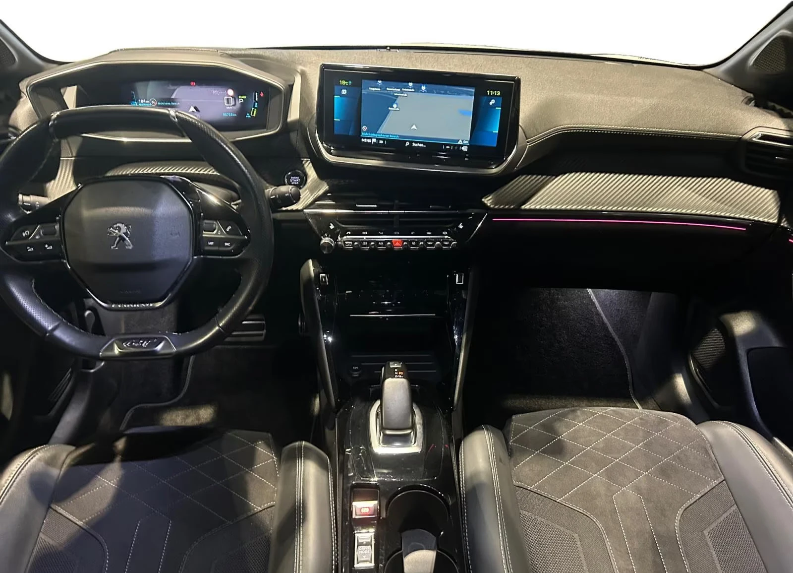 Peugeot 208 e-GT/136HP/CAM/CPLAY/KLESS/NAVI/LED/DIGI/314q, снимка 7 - Автомобили и джипове - 54591385