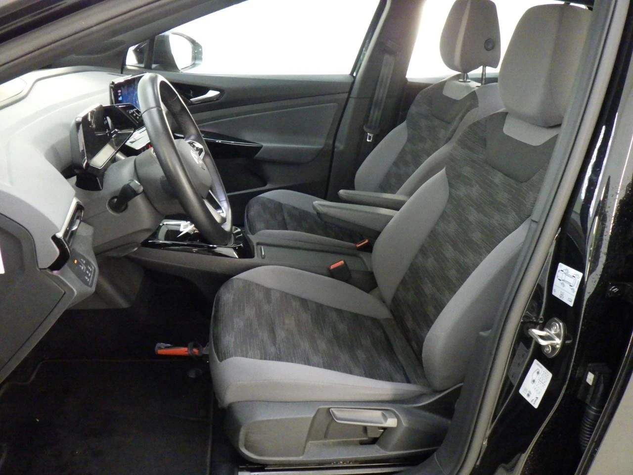 VW ID.4  77 kWh Pro - Electric, снимка 6 - Автомобили и джипове - 54603020