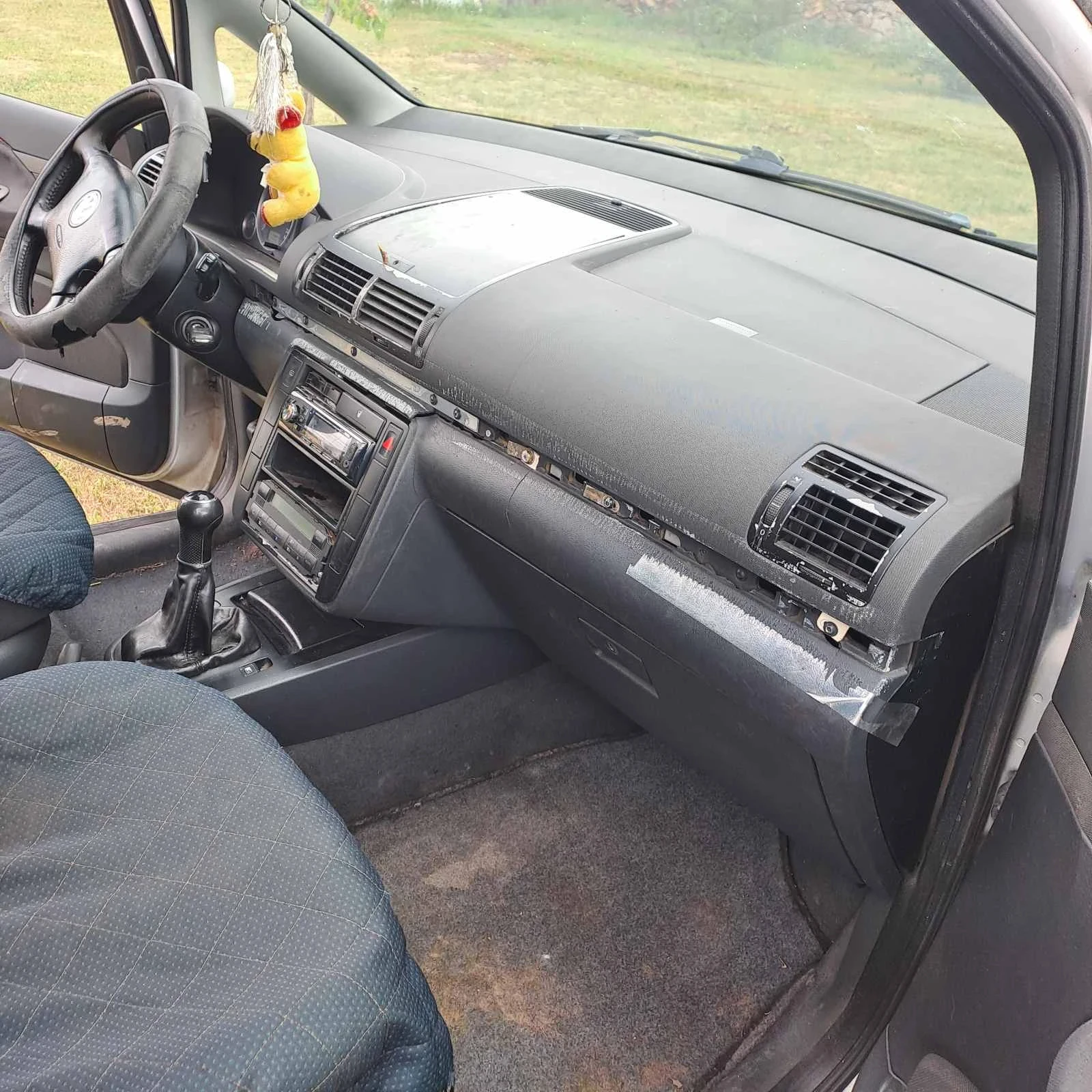 VW Sharan, снимка 6 - Автомобили и джипове - 54652831