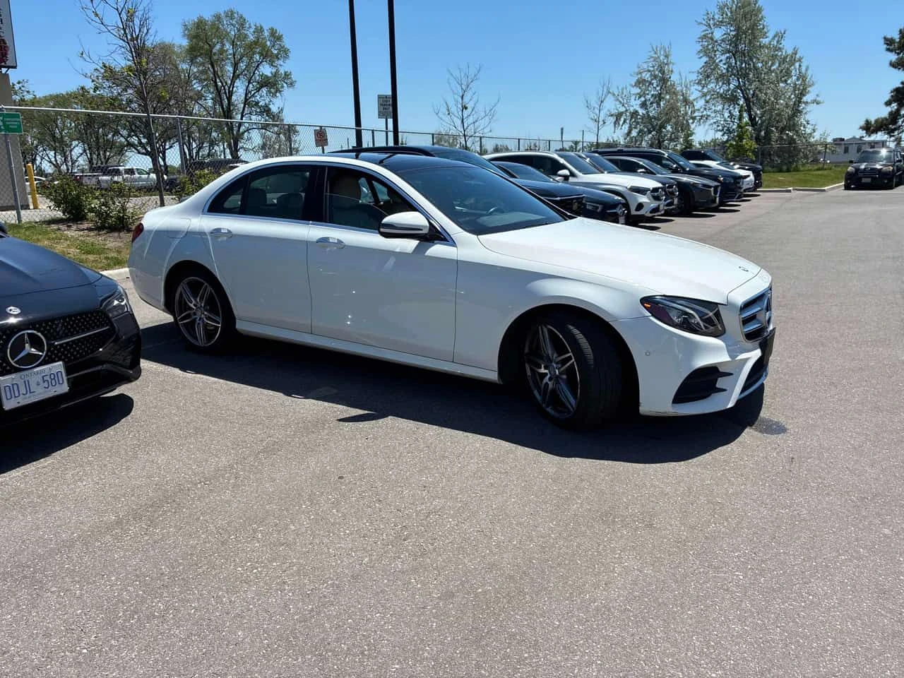 Mercedes-Benz E 400 ПАНОРАМА/ОТ ПРЕДСТАВИТЕЛСТВО НА MERCEDES, снимка 4 - Автомобили и джипове - 54795758