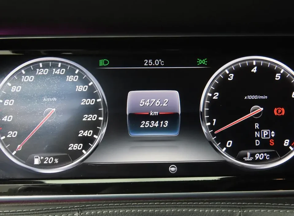 Mercedes-Benz S 500 63 AMG FACE | DVD | BURMESTER, снимка 7 - Автомобили и джипове - 54932502