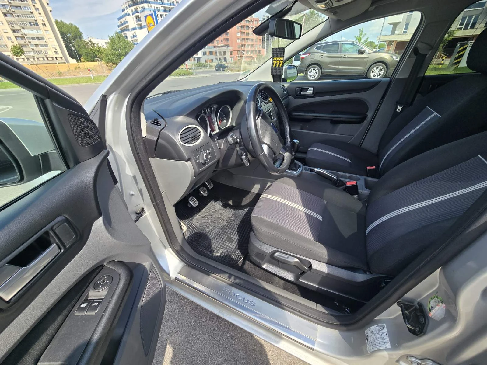 Ford Focus, снимка 8 - Автомобили и джипове - 55414364