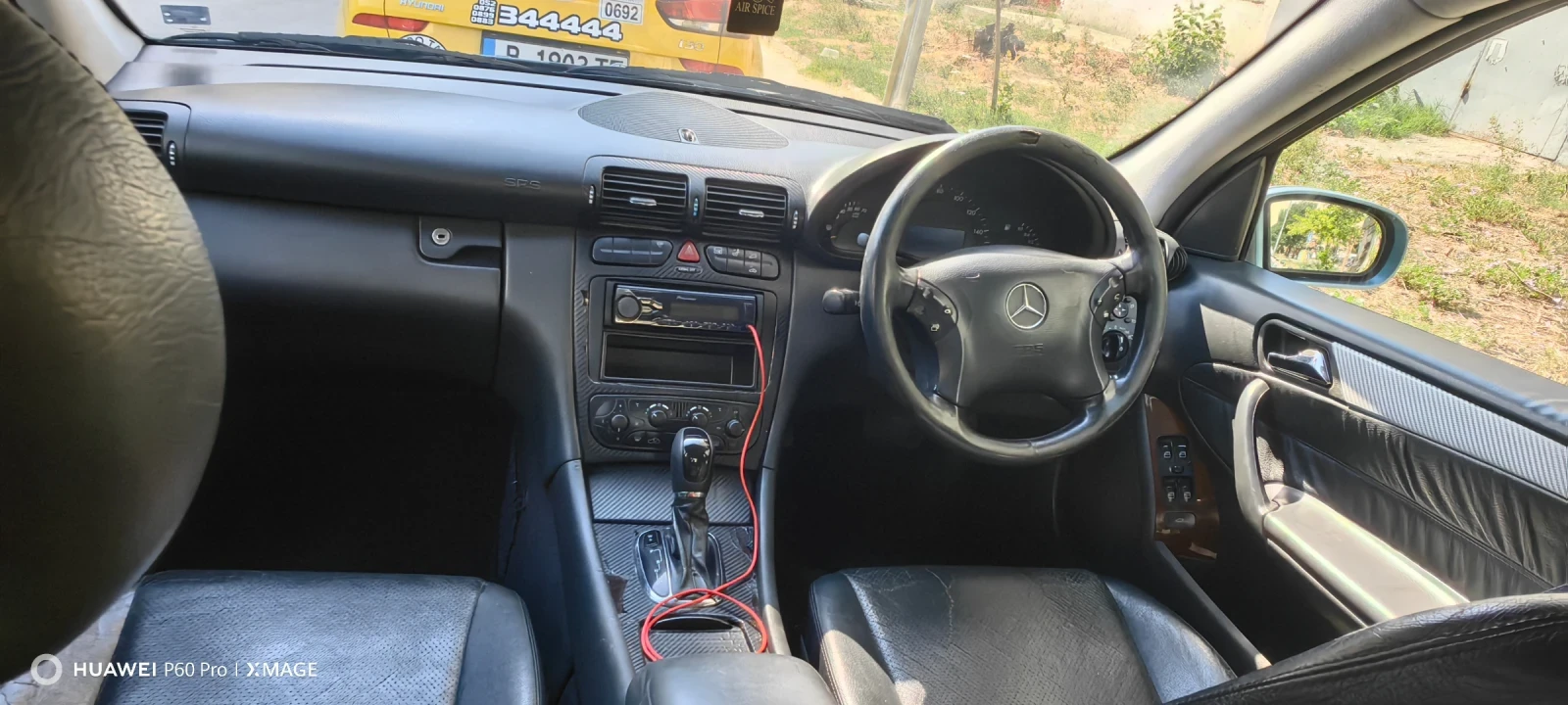 Mercedes-Benz C 200, снимка 4 - Автомобили и джипове - 55496524