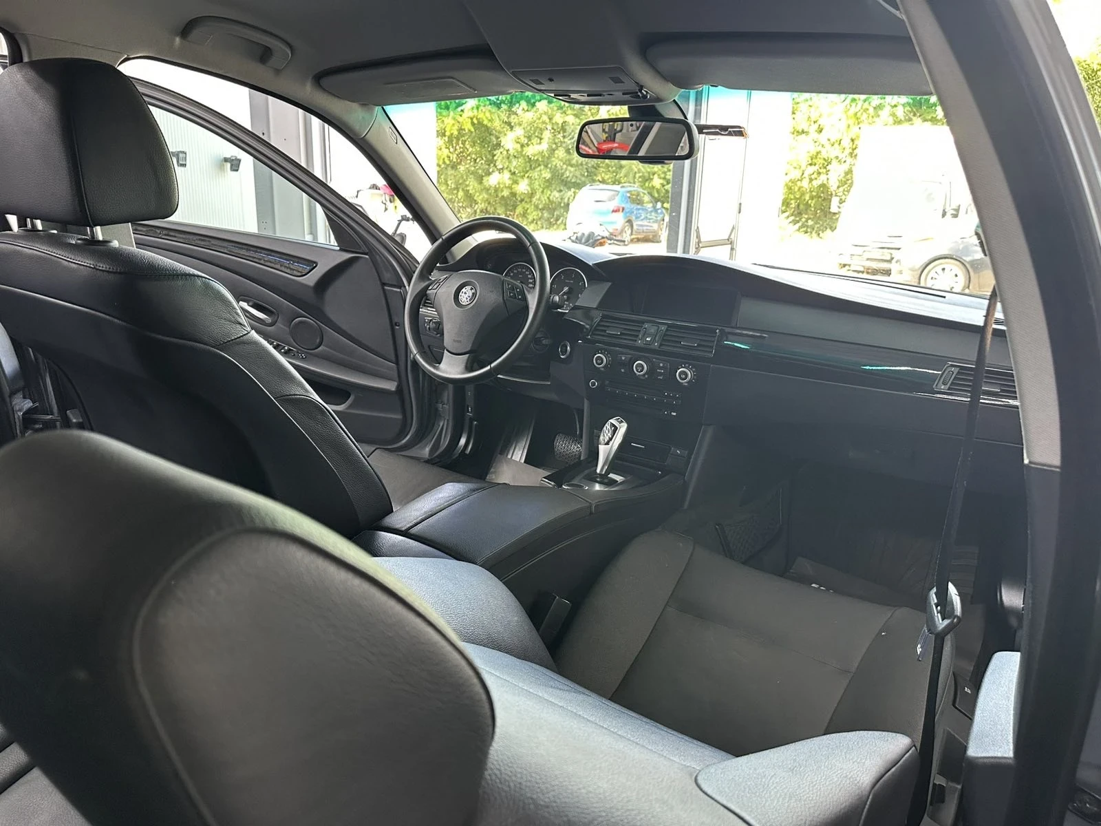 BMW 530, снимка 10 - Автомобили и джипове - 55565864