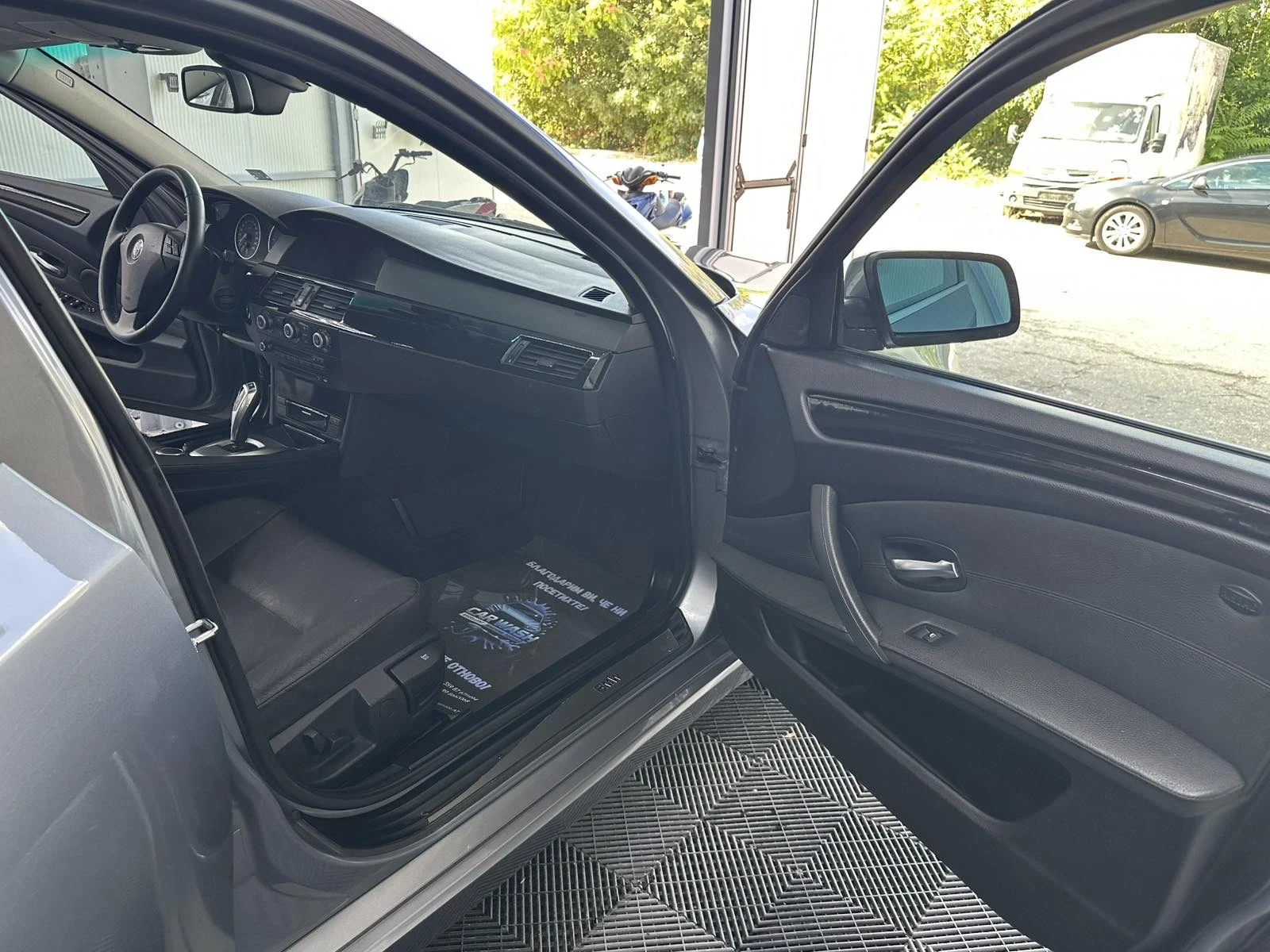 BMW 530, снимка 11 - Автомобили и джипове - 55565864