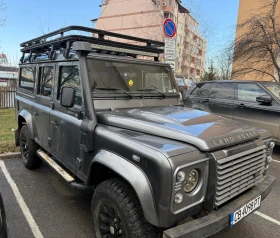     Land Rover Defender