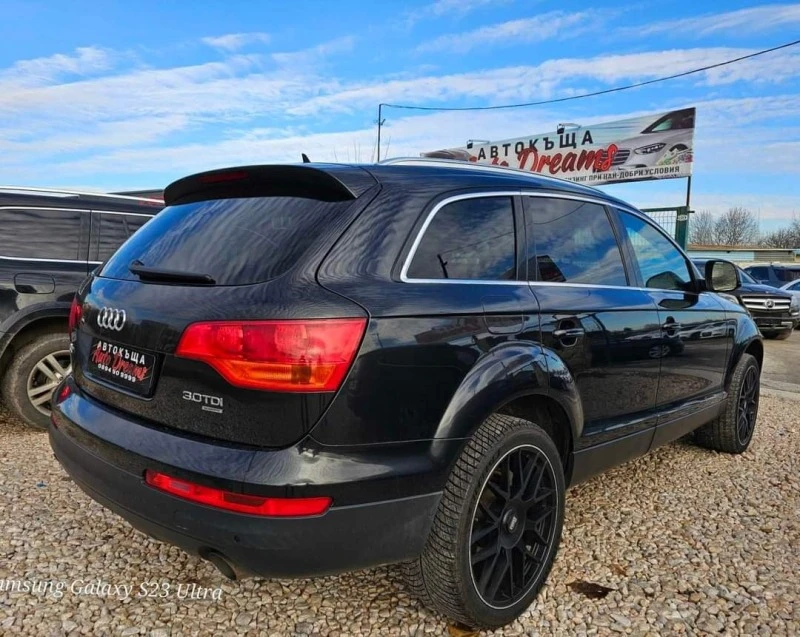 Audi Q7 S-line РЕГИСТРИРАНА, снимка 5 - Автомобили и джипове - 45313377