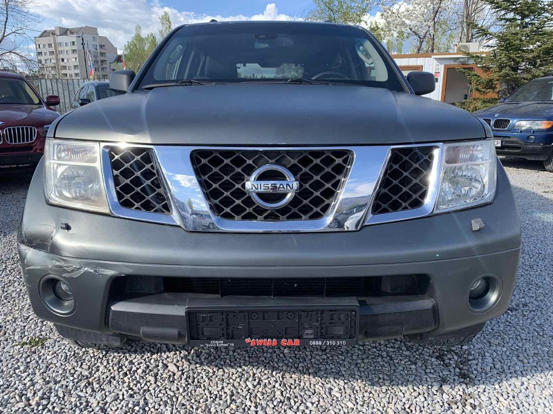 Nissan Pathfinder 2.5DCI, снимка 2 - Автомобили и джипове - 45133575