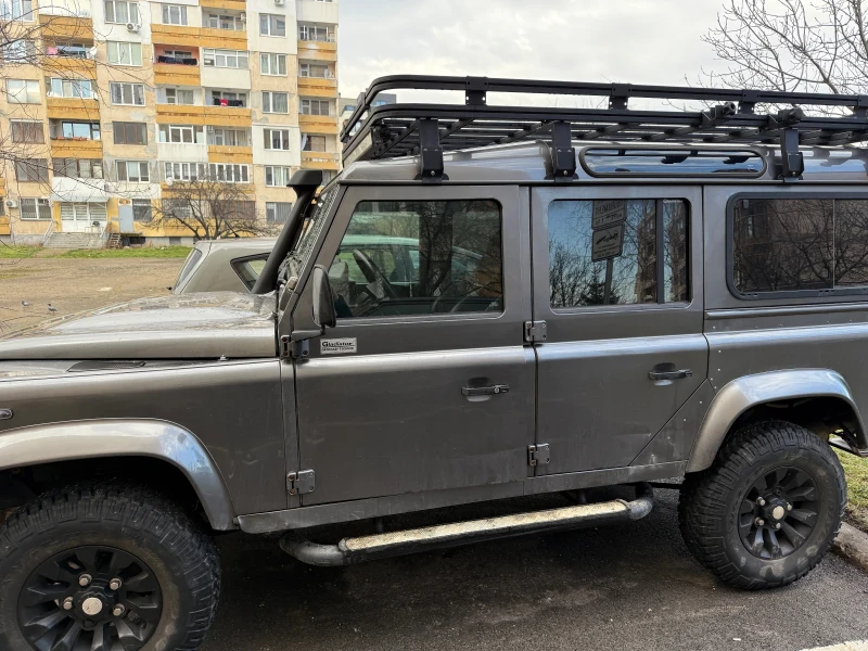 Land Rover Defender, снимка 4 - Автомобили и джипове - 48642464