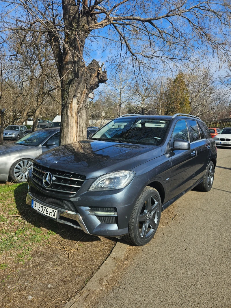 Mercedes-Benz ML 350 * AMG* FULL* SPORT* OFF ROAD* , снимка 13 - Автомобили и джипове - 49021947