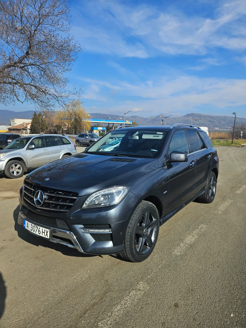 Mercedes-Benz ML 350 * AMG* FULL* SPORT* OFF ROAD* , снимка 1 - Автомобили и джипове - 49021947