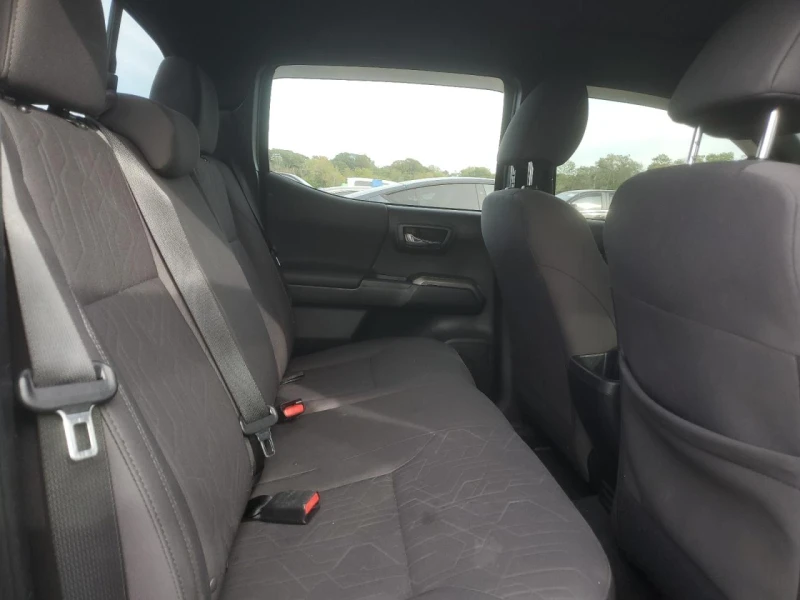 Toyota Tacoma 3.5 DOUBLE CAB, снимка 9 - Автомобили и джипове - 53077533