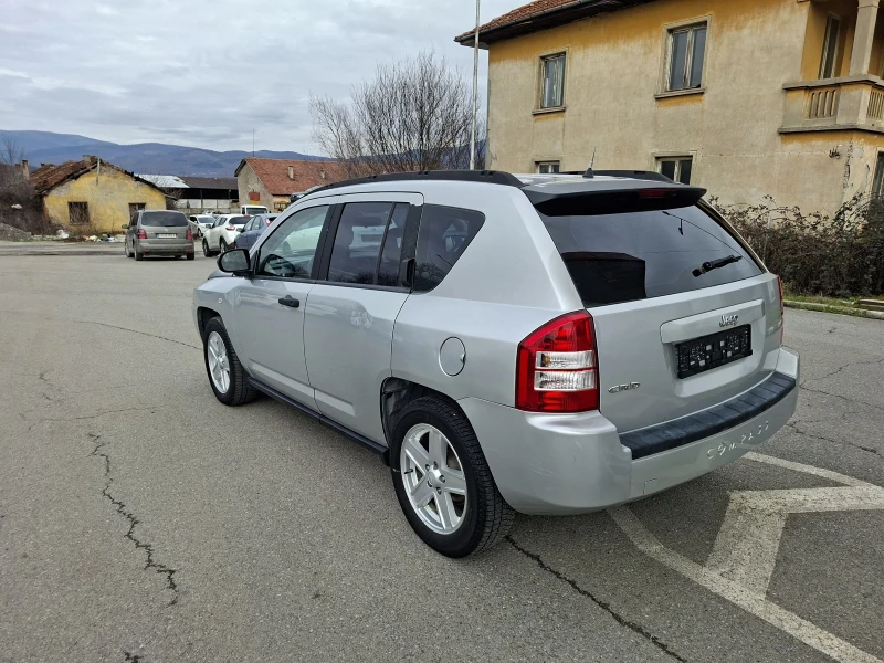 Jeep Compass 2.0 TDI, снимка 7 - Автомобили и джипове - 53432630