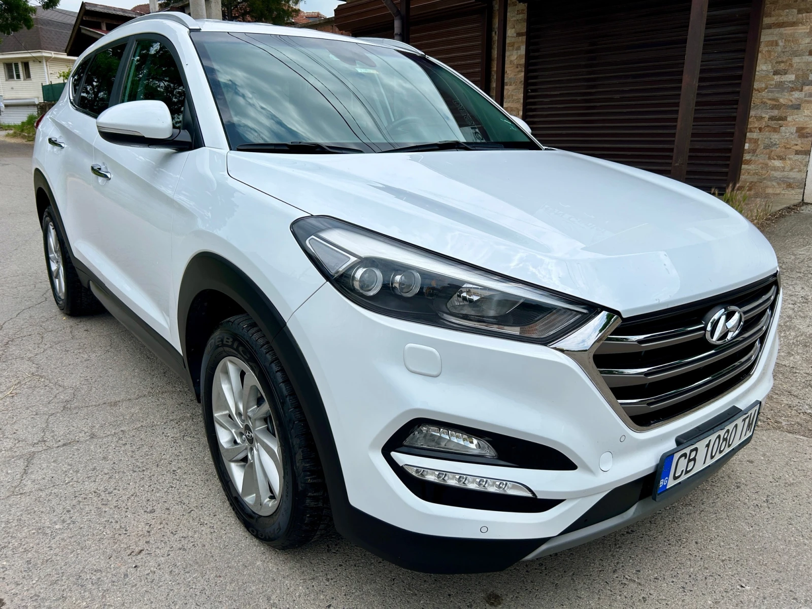 Hyundai Tucson 2.0CRDi/4x4/Автомат - изображение 2