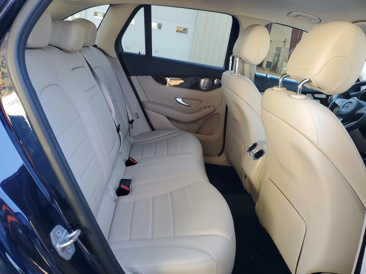 Mercedes-Benz GLC 300 4MATIC * NAVI * LED * CAMERA * BURMESTER *  | Mobile.bg   9