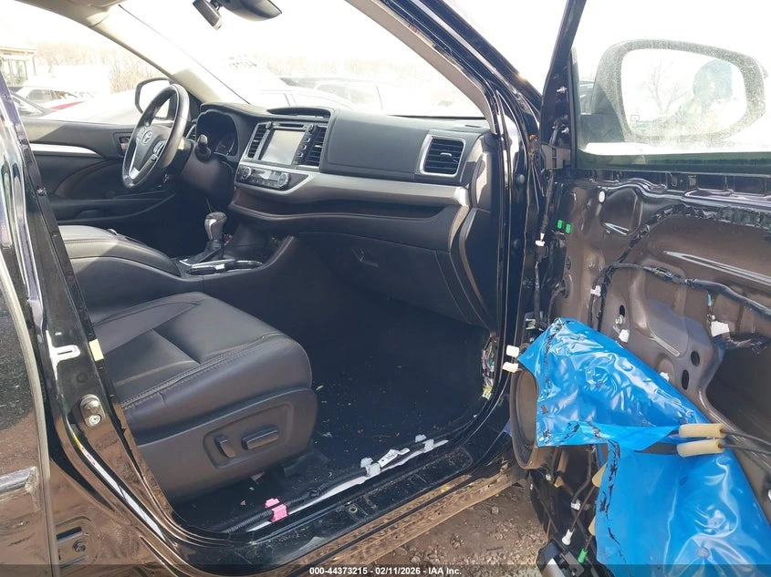 Toyota Highlander 3.5l Xle, снимка 5 - Автомобили и джипове - 53817175