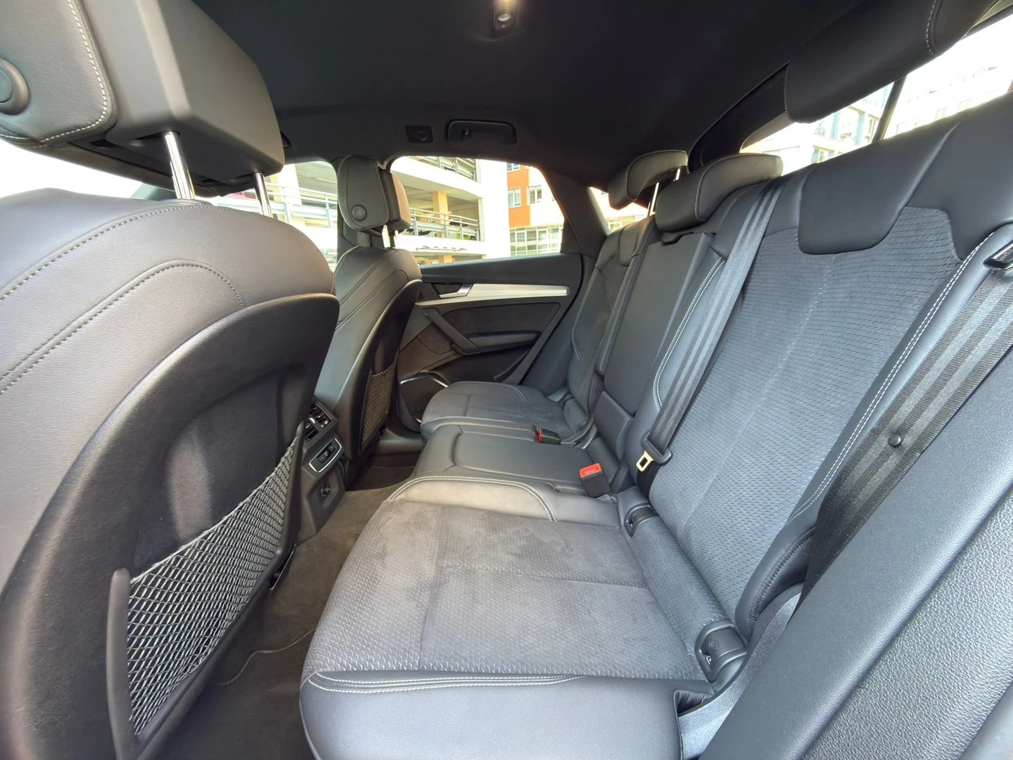 Audi Q5, снимка 7 - Автомобили и джипове - 54451611