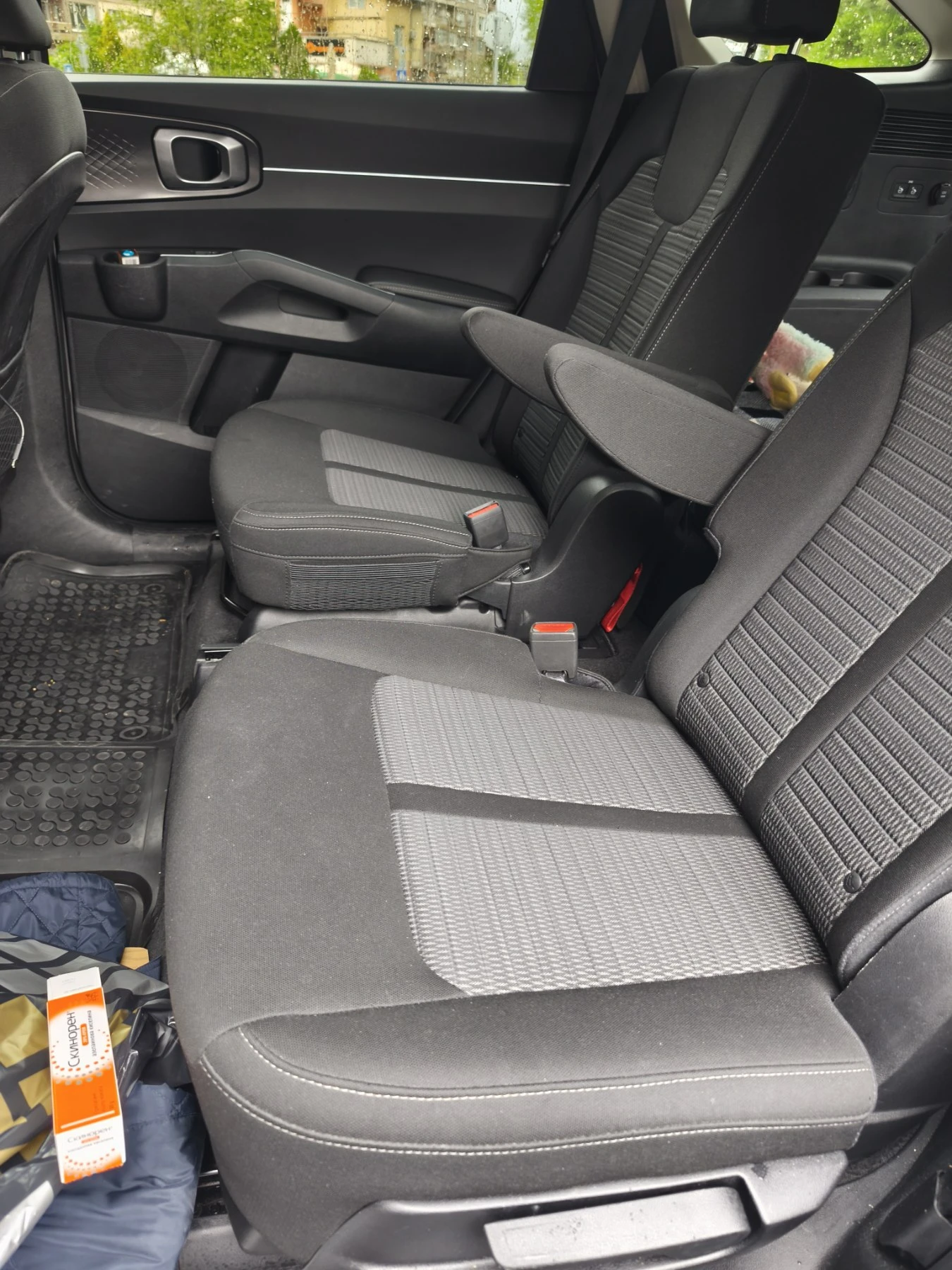 Kia Sorento  X-Line AWD, 6 места 2.5 Turbo, снимка 4 - Автомобили и джипове - 54906433