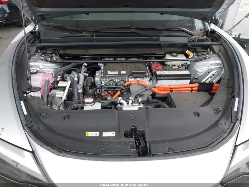 Lexus RZ 300E Premium, снимка 10 - Автомобили и джипове - 54419094