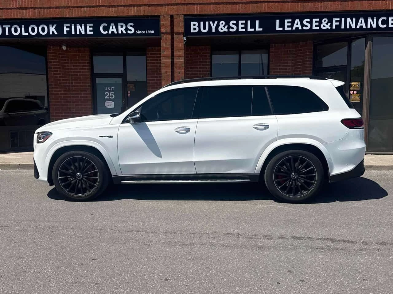 Mercedes-Benz GLS 63 AMG ОБДУХВАНЕ/ПАНОРАМА/ДИСТРОНИК/360, снимка 3 - Автомобили и джипове - 54939944