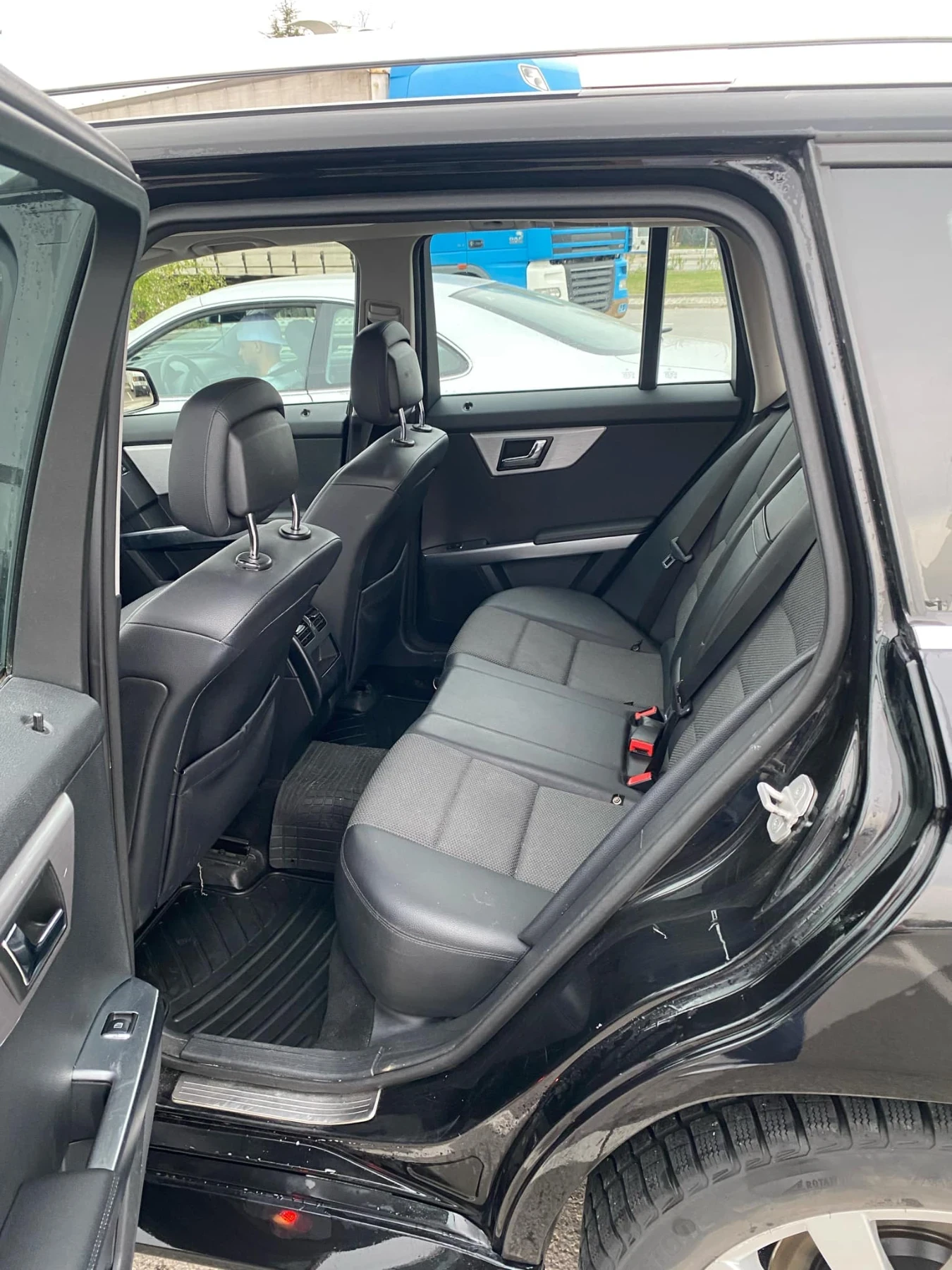 Mercedes-Benz GLK, снимка 13 - Автомобили и джипове - 55365482
