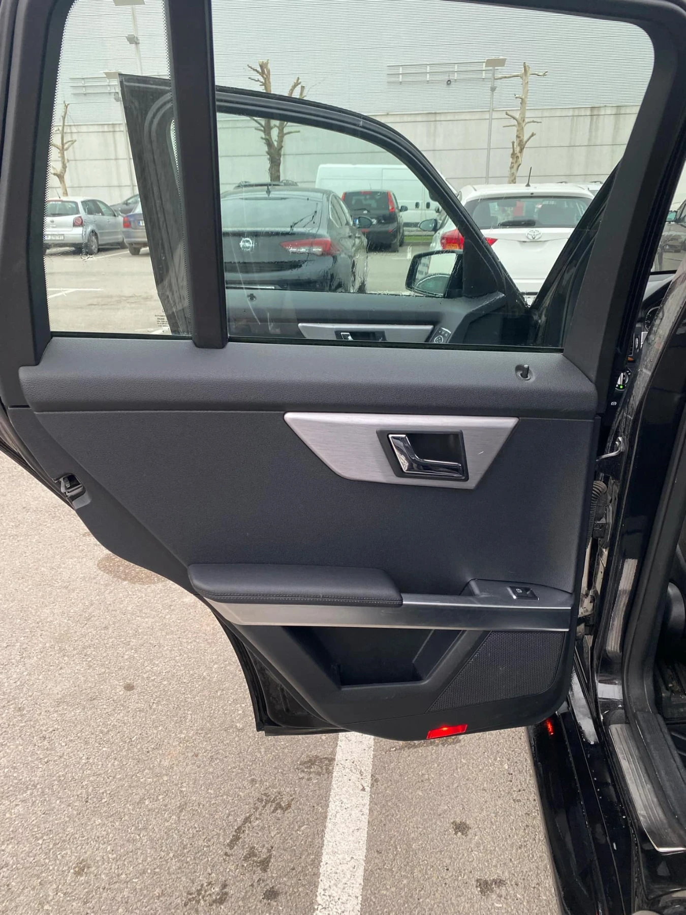 Mercedes-Benz GLK, снимка 11 - Автомобили и джипове - 55365482