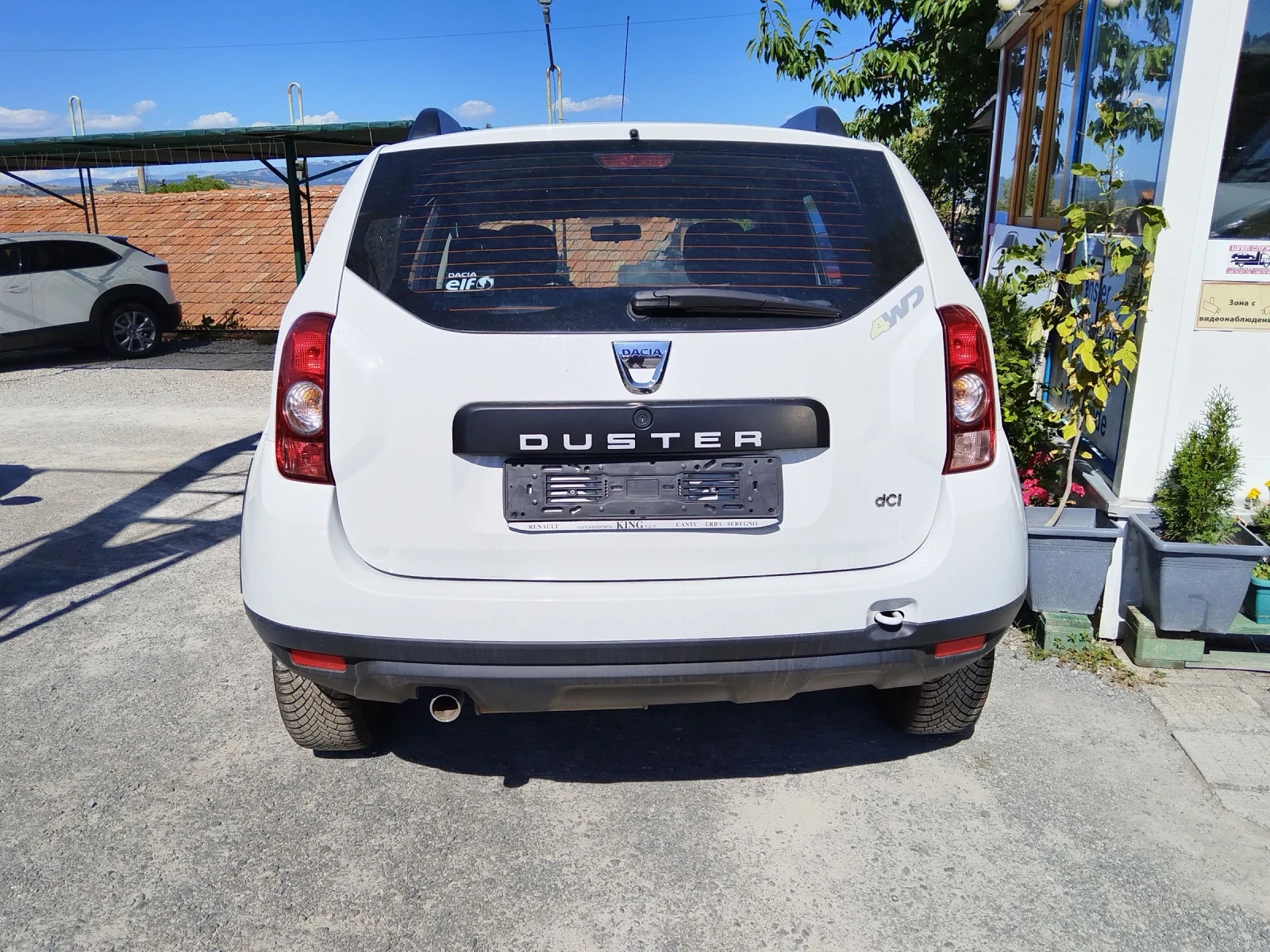 Dacia Duster 1.5 D 6sk. Реални км., снимка 6 - Автомобили и джипове - 55725921