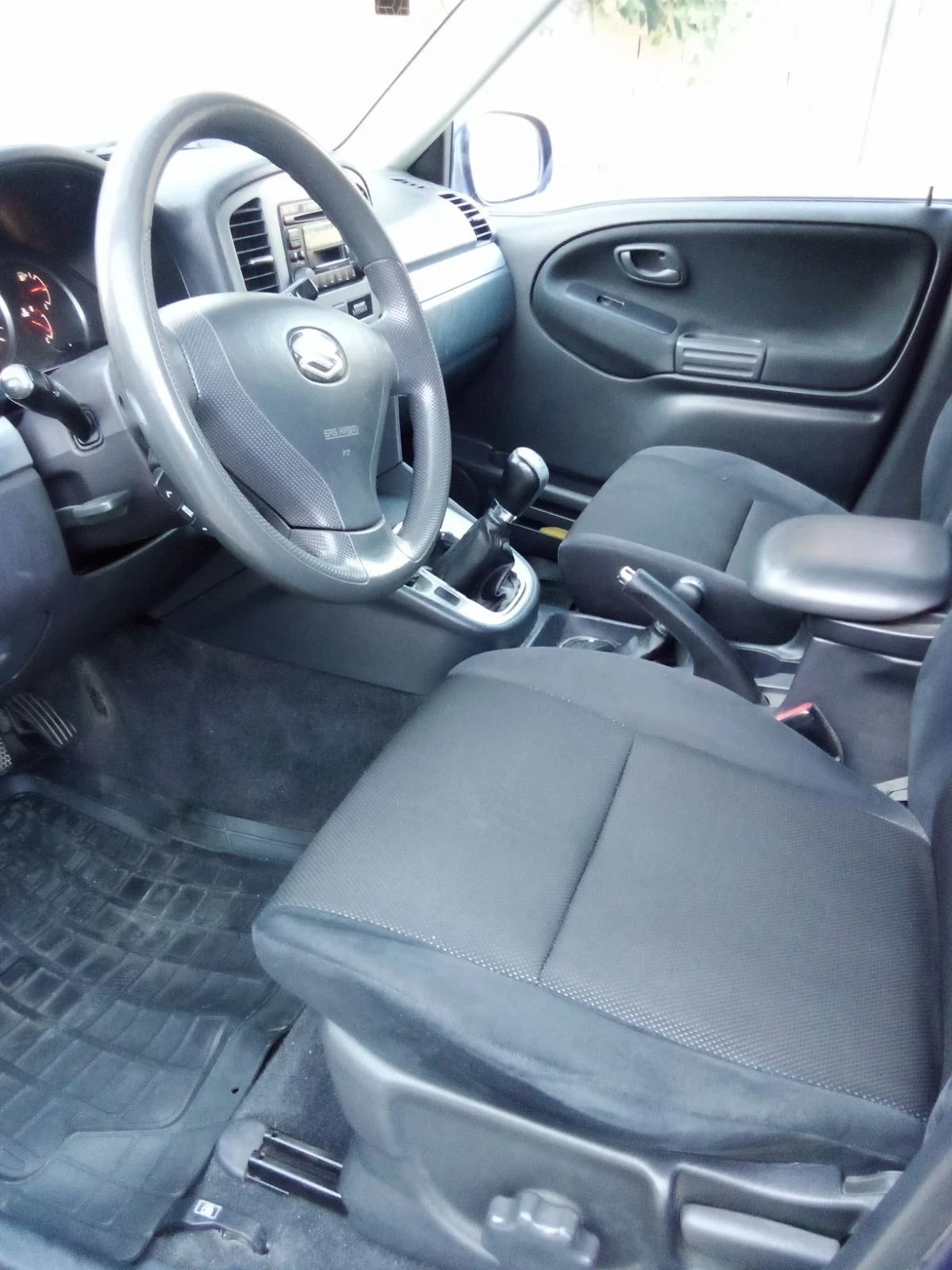 Suzuki Grand vitara, снимка 6 - Автомобили и джипове - 56041057