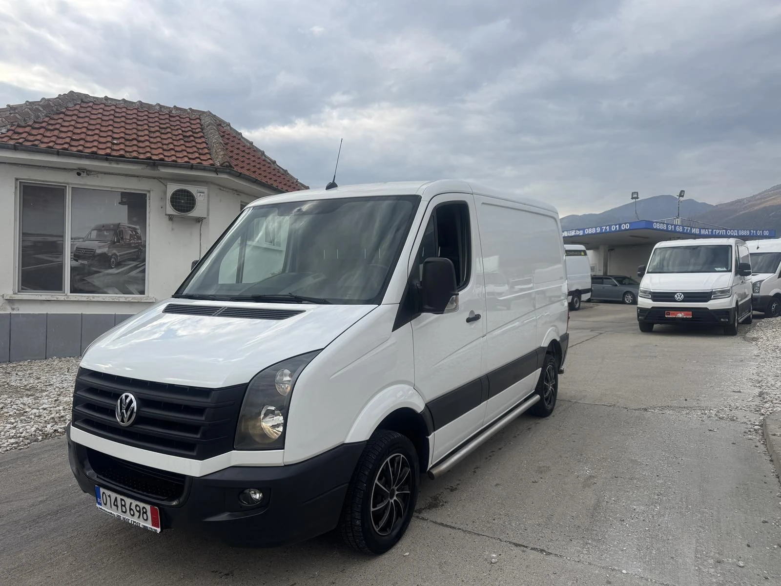 VW Crafter L1H1 KLIMATRONIK, снимка 3 - Бусове и автобуси - 56613402